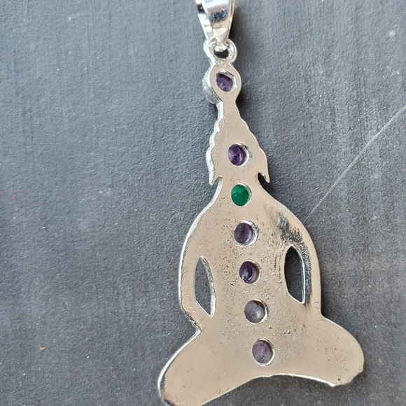 New Amethyst and Green Onyx Buddha Chakra Pendant. - Picture 4 of 5